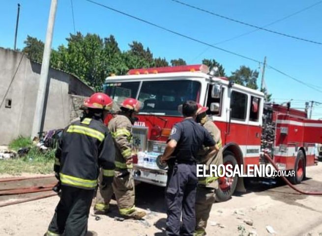 Investigan causas del incendio en el merendero Sapucay