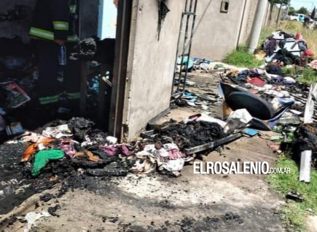 Investigan causas del incendio en el merendero Sapucay