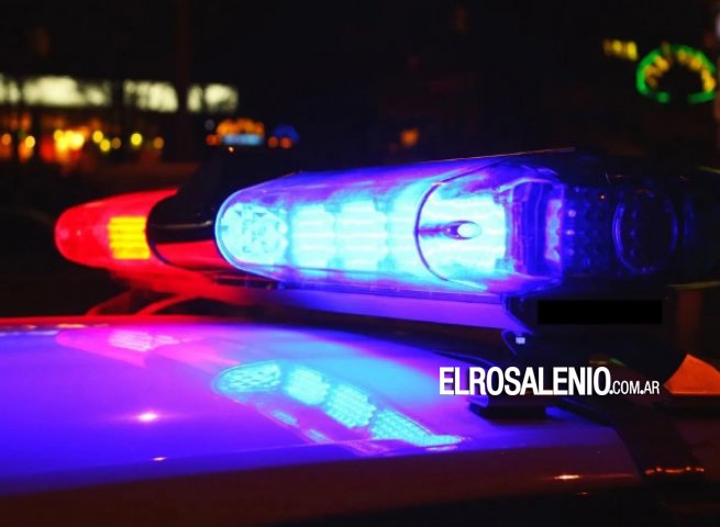 Delincuentes entran a una casa y balean a una mujer