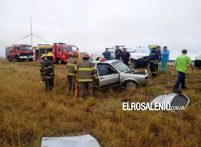 Se despistó un auto en la ruta 3