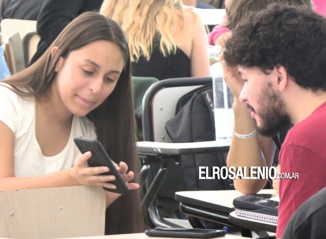 UNS: Abrieron las inscripciones para solicitar las becas y subsidios