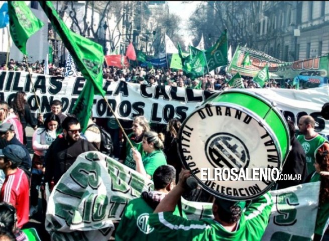 ATE convoca a una movilización por los despidos en la Base Naval