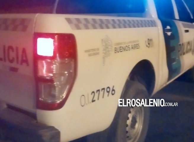 Chocó con dos motos y se dio a la fuga