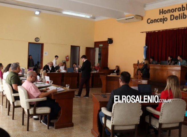 Los concejales estarán obligados a capacitarse en técnicas de legislación