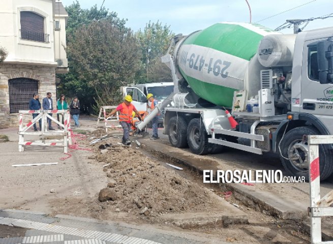 Gral retomó los trabajos y comenzaron a hormigonar las zanjas de las esquinas