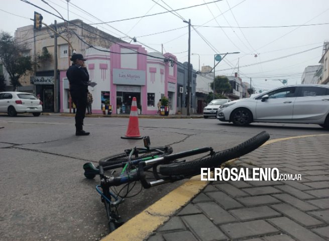 Una ciclista herida en un accidente en pleno centro