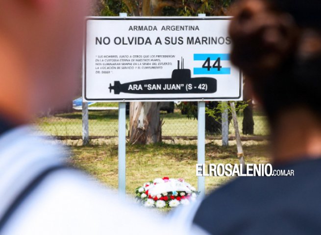 Puerto Belgrano rindió su homenaje al ARA “San Juan” y sus tripulantes 