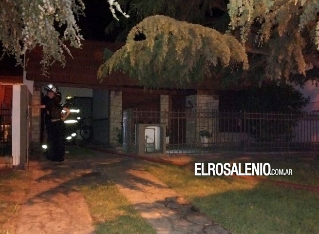 Desperfecto en un extractor de un fogón generó principio de incendio