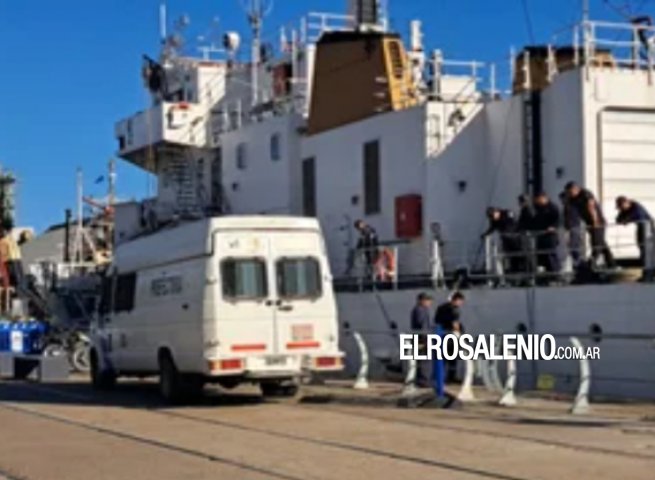 Encontraron a un hombre fallecido dentro de una embarcación de Prefectura