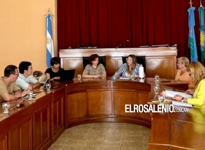 La línea de colectivos hasta Arroyo Pareja podría implementarse “en forma piloto”