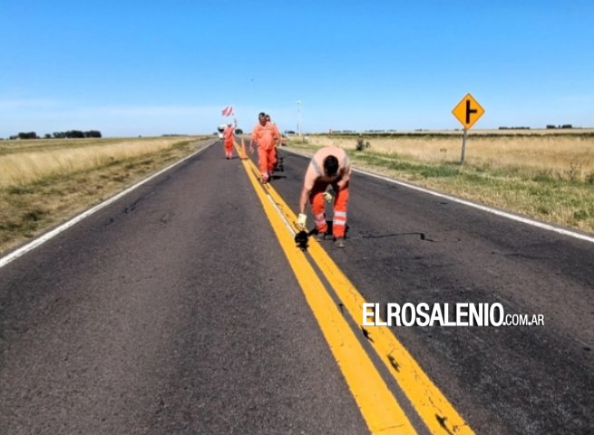 Vialidad colocó tachas reflectivas en la intersección de la ruta 3 y 3 vieja