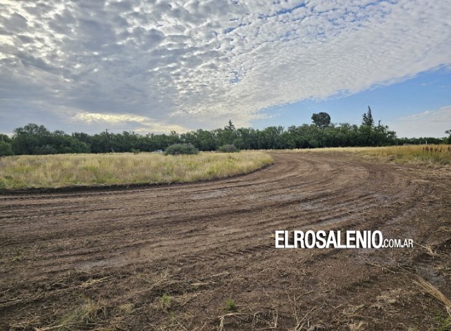 El Municipio colaboró en la creación de una pista de Speedway en Villa Arias