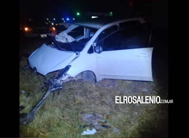 Tres heridos de gravedad en un fuerte choque en la autovía Atilio Fruet