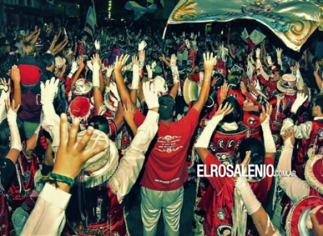 Este domingo llega el Carnaval Barrial de La Murga de la Abuela