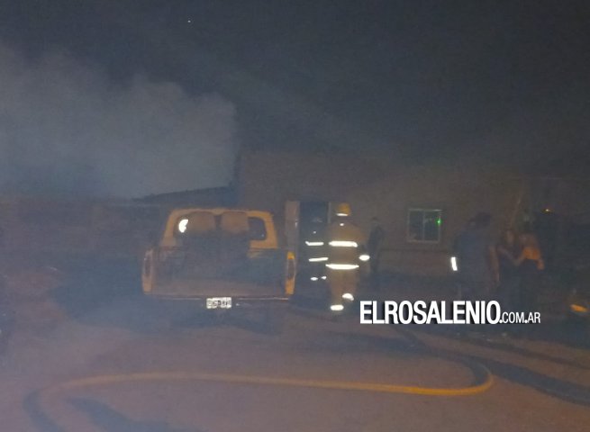 Incendio en una vivienda en Ciudad Atlántida