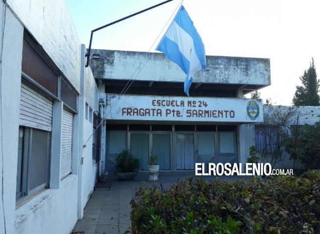 Entraron a la Escuela 24, rompieron candados y robaron comida