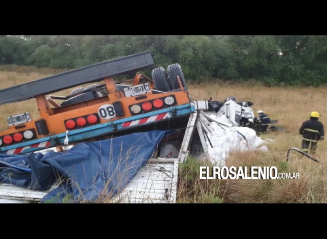  Un camionero murió luego de un choque en la ruta provincial 51, cerca de Coronel Pringles 