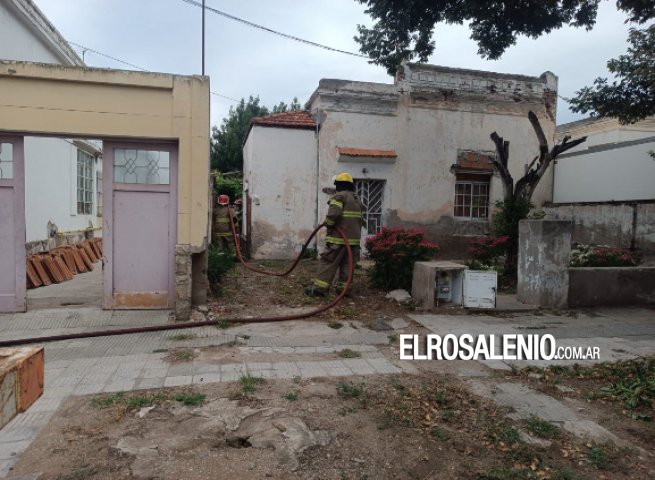 Principio de incendio en una vivienda fue advertido por un vecino