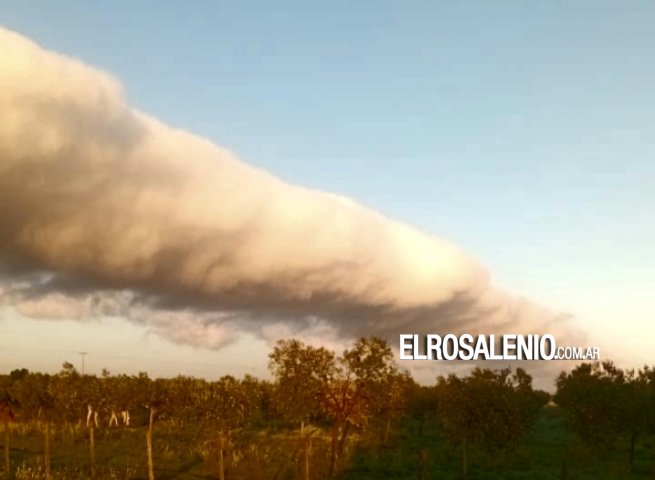 Un espectáculo en el cielo: las nubes que sorprendieron a la ciudad esta mañana