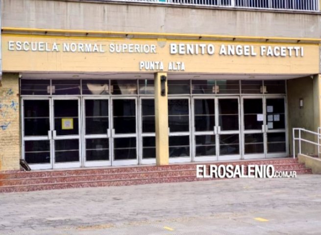 Suspenden las clases en la Escuela Normal “Benito Ángel Facetti” por falta de agua
