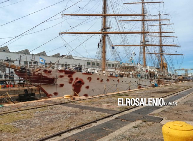 La Fragata Libertad continúa su alistamiento en el Dique N°1 del Arsenal Naval