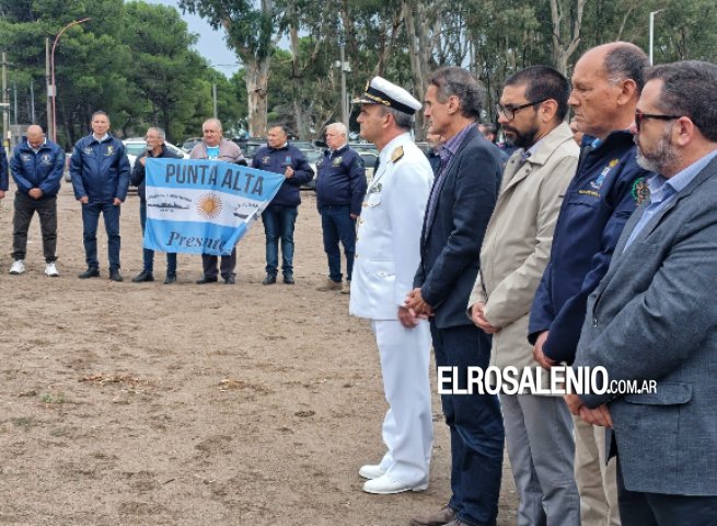 Se realizó en la plaza de Arroyo Pareja un acto homenaje a los Veteranos de Malvinas