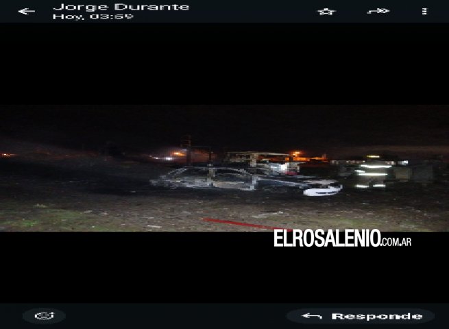 Dos vehículos incendiados en los fondos de calle Alem al 2500