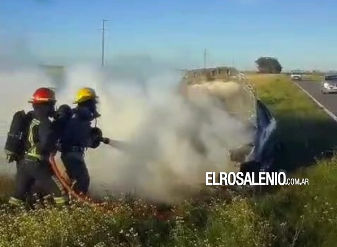 Nuevo incendio total de un automóvil en la Ruta 249