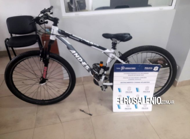 Le sustrajo la bicicleta a su ex pareja y quedó aprehendido