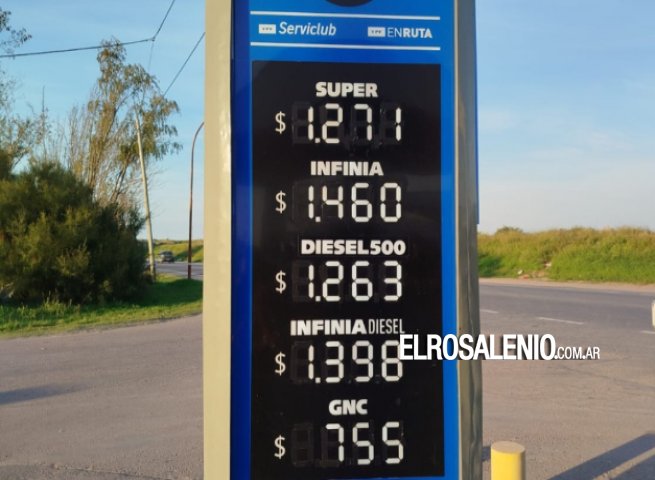 Baja de combustibles: Ayer había filas para cargar. Descuentos de hasta $122 por litro