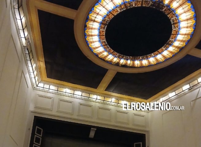 Sociedad Española busca juntar fondos para finalizar la obra de reconstrucción de su teatro