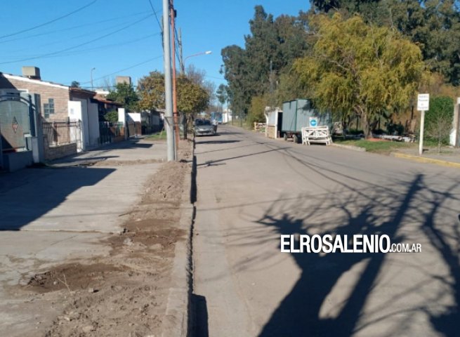 Albatros XX: Vecinos celebran reparación de cloacales, y continúan reclamando por pluviales