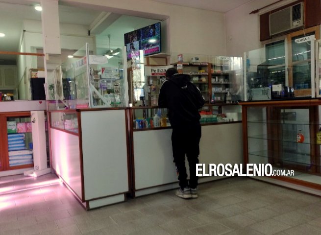 ATE asegura que cierran la farmacia de IOSFA del Hospital Naval de Puerto Belgrano
