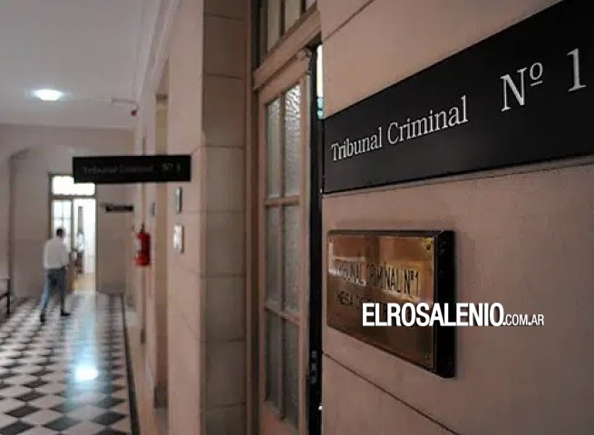 Solicitan condena para un padre y su hija acusados de violar a una menor de edad de su entorno