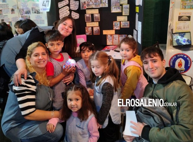 Se realizó la etapa distrital de la Feria de Educación, Artes, Ciencias y Tecnologías