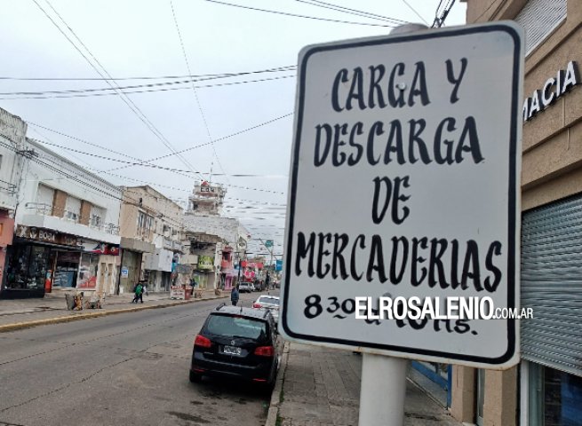 El Municipio releva cartelería y sectores de carga y descarga de mercadería