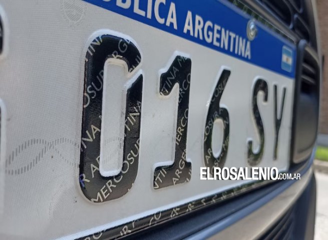 El Gobierno estima que en septiembre se normalizará la entrega de patentes de automóviles