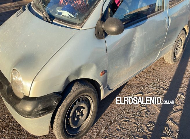 Discutió con su ex pareja, le abolló el auto y terminó aprehendido