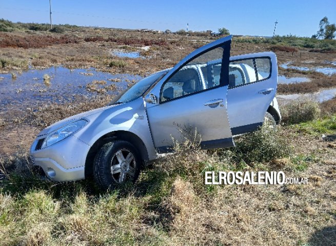 Cuatro vehículos chocaron en cadena en ruta 229