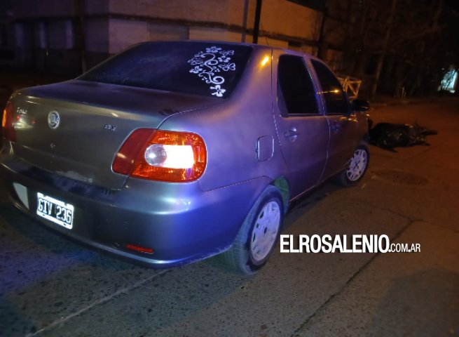 Joven motociclista hospitalizado tras accidente