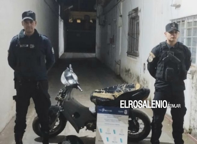 Chocaron contra un patrullero y terminaron aprehendidos