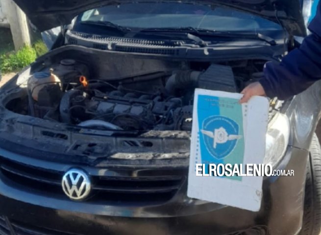 Secuestran en Punta Alta un auto robado en Lanús