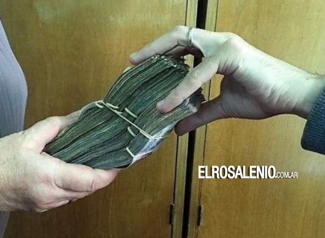 Le hicieron el “cuento del tío” y le robaron dinero a una mujer de 84 