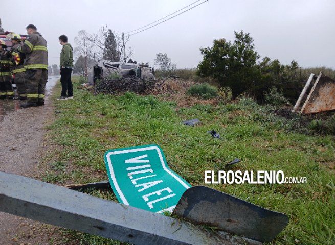 Un joven volcó en la Ruta 229 y fue hospitalizado