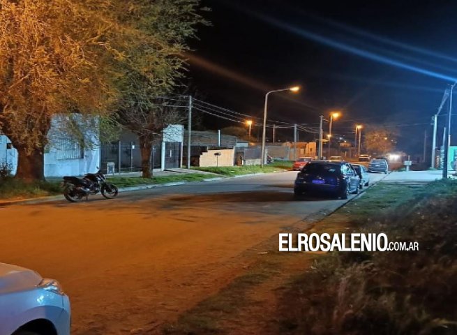 Una moto atropelló a peatón, que quedó internado, y buscan testigos