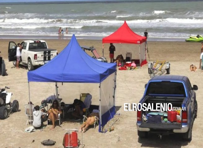 Fuera gazebos de las playas de Monte Hermoso