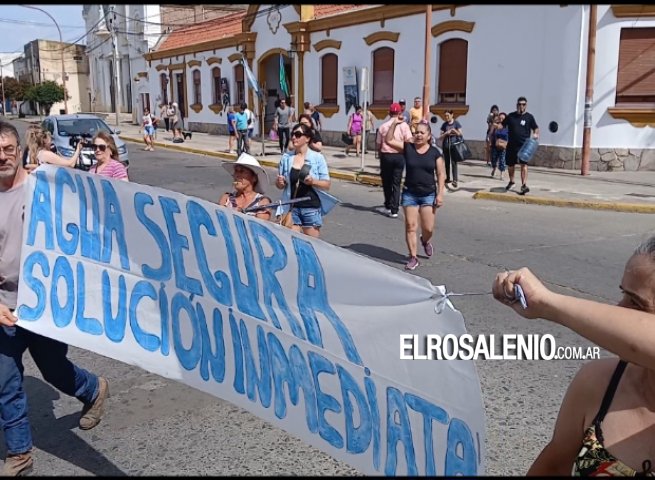 Vecinos reclamaron nuevamente. Concejales impulsan eximir el cobro y aplicar multas a ABSA