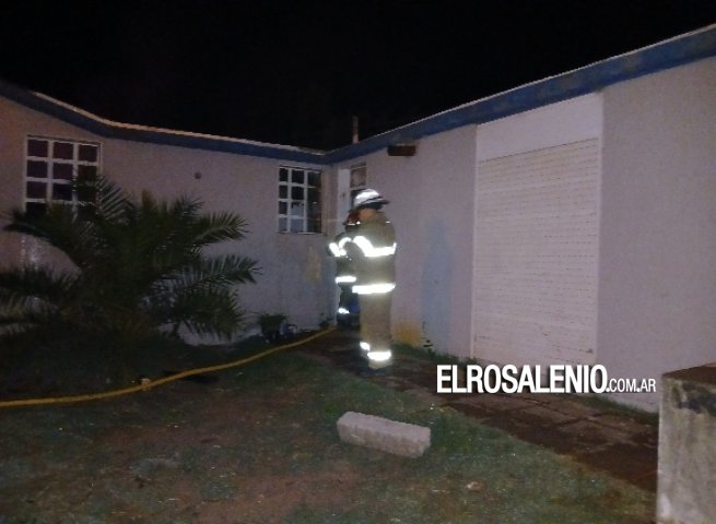 Principio de incendio en una vivienda del barrio Luiggi II