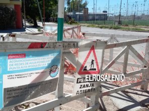 ¿Se paró la obra de recambio de cañerías en la ciudad?