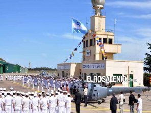 Ceremonia de cambio del Comando de la Fuerza Aeronaval N°2